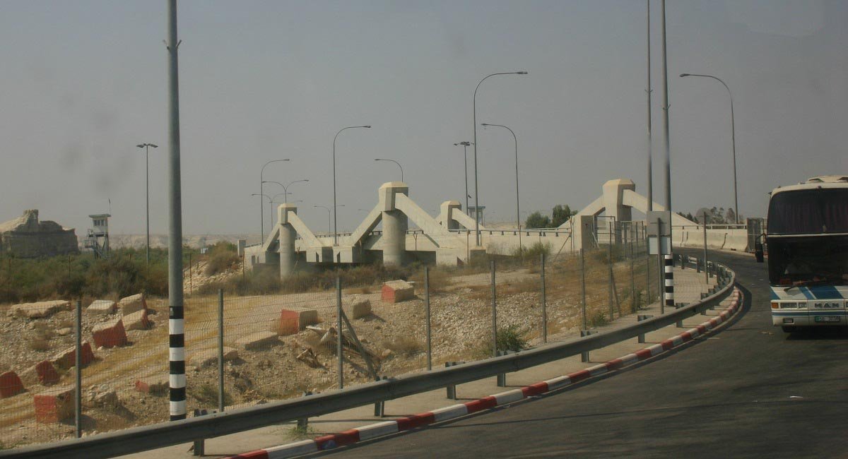 puente Allenby – cruzar la frontera entre Jordania e Israel