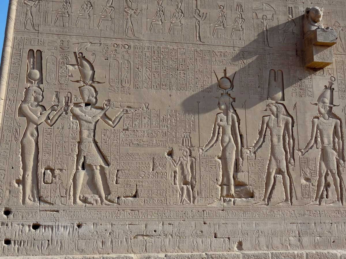 El templo de Dendera | Templo de Hathor, señora del cielo