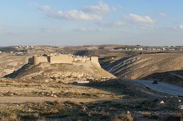 Tour a Jordania Al Completo 2021 - 2022 el castillo de Shobak